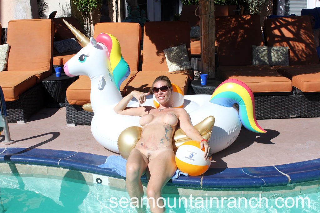 Sea Mountain Nude Lifestyles Spa Resort 760-251-4744